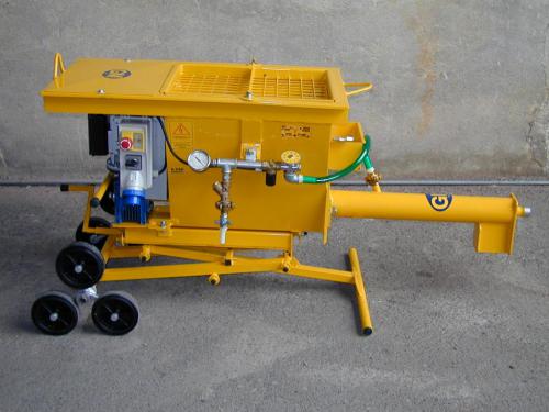 M&Eacute;LANGE MACHINE continue pour mortiers secs tout pr&ecirc;t &agrave; l'emploi, adh&eacute;sifs, auto-lissante mat&eacute;rielle des doses par brides